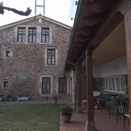 Posada La Estela De Barros Corrales De Buelna Kültér fotó