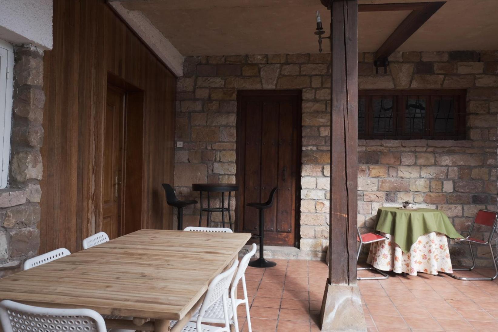 Posada La Estela De Barros Corrales De Buelna Kültér fotó