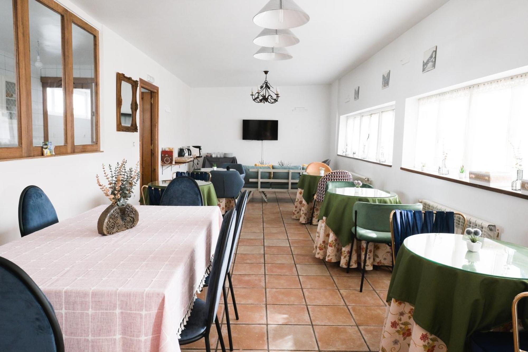 Posada La Estela De Barros Corrales De Buelna Kültér fotó